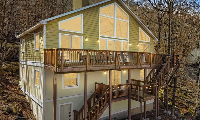 Beech Mountain Casa | Family Adventure Awaits: Close 2 Spring/Summer Fun