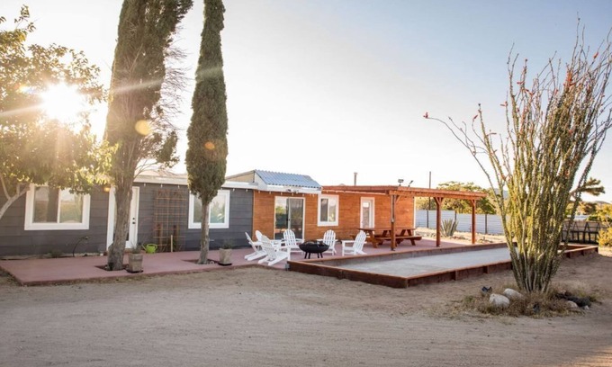Yucca Valley Casa | Family and pet friendly desert home in Flamingo Heights