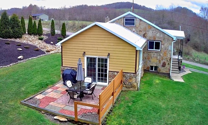 Confluence Cabaña | Family and Pet Friendly Confluence Cottage!
