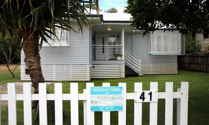 Currimundi Casa | Casa familiar frente al mar en el lago Currimundi