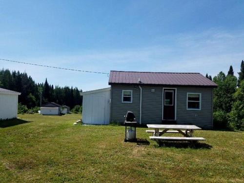 Stewartstown Casa | Family Cabin in Stewartstown for a New Hampshire Weekend Getaway