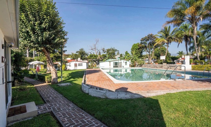 Jiutepec Chalet De Esquí | Chalet Familiar Cerca del Pedregal de las Fuentes