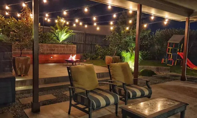 Gillieston Heights Casa | Family Entertainer w/ firepit, 25min to vineyards