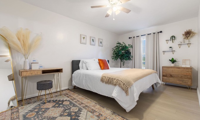 Dandridge Casa | Family Friendly, 15 Min to Douglas Lake, Game Room, King bed