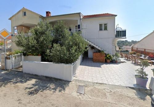 Krizna luka Apartamento | Family-friendly apartments with swimming pools Hvar - 24484
