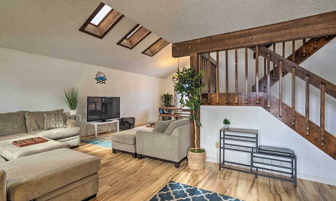 Aurora Casa | Family-Friendly Aurora Vacation Rental w/ Yard!