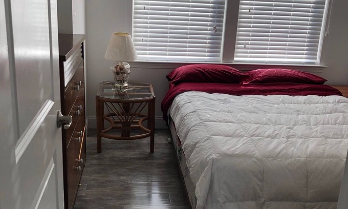 Ocean Beach III Casa | Family-Friendly Beach Cottage, sleeps 10!