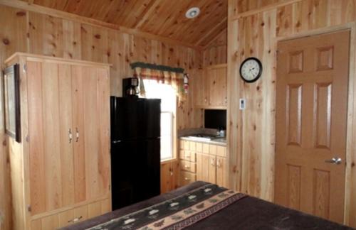 Sundance Casa | Family-Friendly Cabin Surrounded by Small Town Charm in Sundance, Wyoming