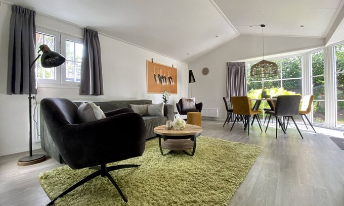 Otterlo Chalet De Esquí | Family-friendly chalet with high recreational value
