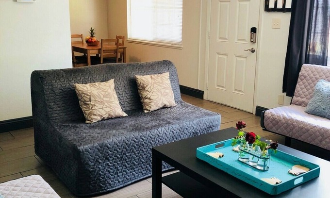 Carmichael Casa | Casa completa para familias en Sacramento