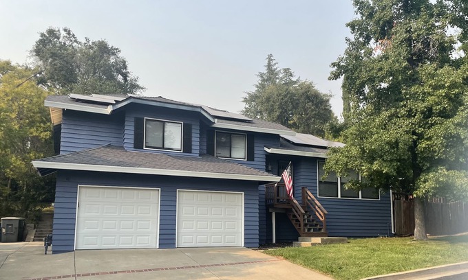 North Auburn Casa | Family Friendly Flat for 8