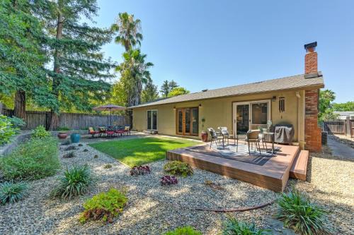 Davis Casa | Family-Friendly Getaway Near Slide Hill Park home