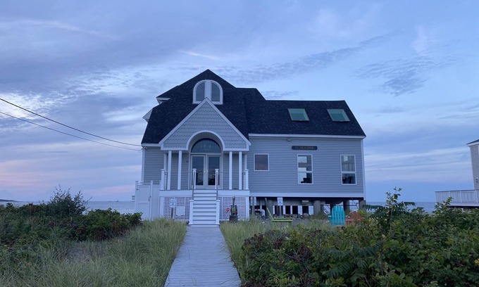 Scituate Casa | Hermosa propiedad familiar frente al mar con las mejores vistas.
