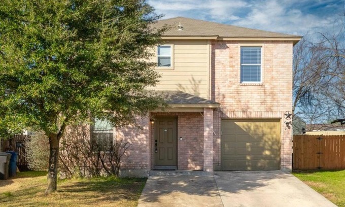 Wetmore Casa | Family-Friendly Home w/ Private Pool
