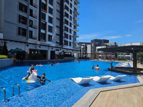 Penampang Apartamento | Family-Friendly Homey Unit with Parking
