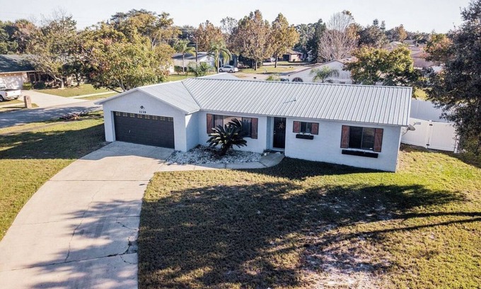 Winter Woods Casa | Family-friendly Poolside Paradise 4bd/2bth