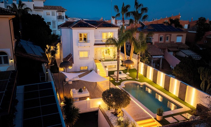 Torrequebrada Villa | Sunny Camelia Villa by Vacation Marbella