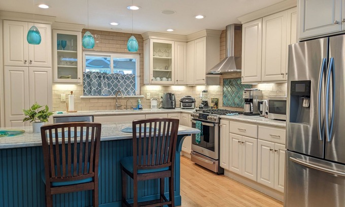 South San Jose Casa | Family friendly spacious 5BR house with large backyard and kids playground