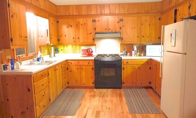 Norway Cabina | Casa de vacaciones de verano para familias en el hermoso lago Pennesseewassee