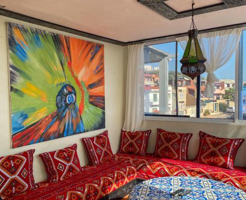 Imi Ouaddar Apartamento | Family-Friendly Villa with Private Pool & Rooftop Sunset Views, 5min to Taghazout
