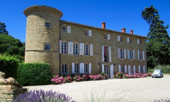 Beauville Casa | Family Gite at Chateau de Montoussel - Toulouse