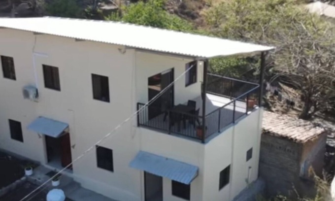Isla Conchagaita Casa | Family Home at Laguna de Olomega