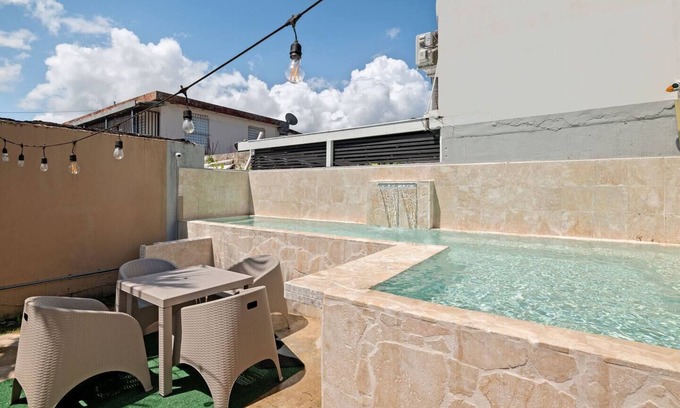 Sabana Abajo Casa | Family Home| Pool|Near to The Airport +Solar Panel