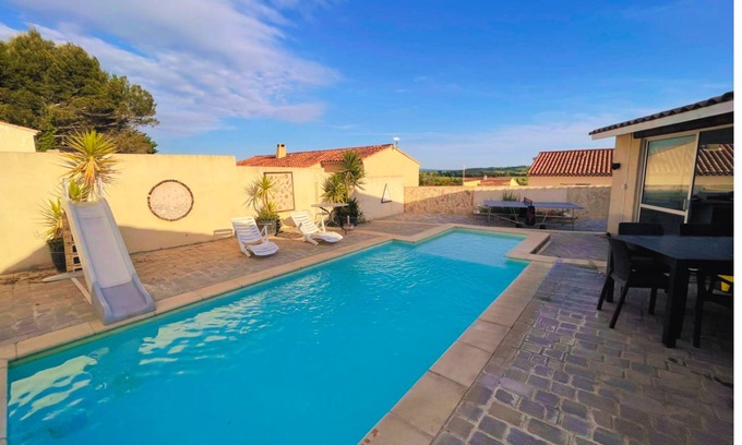 Fournes Casa | Family home with pool near Pont du Gard