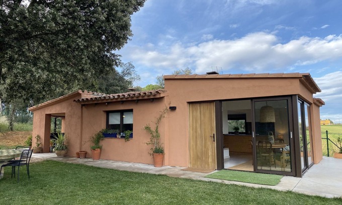 Pedrinya Casa | Casita familiar en el Empordanet recien reformada.