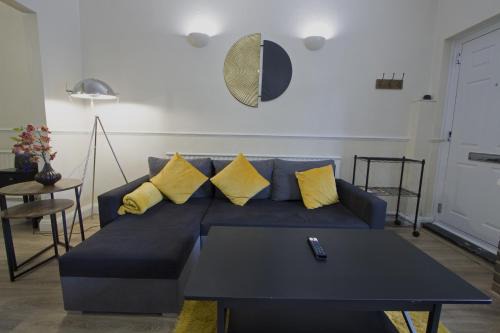 Rushmoor District Casa | Family house in Farnborough