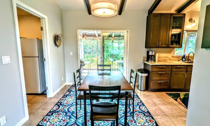 Keaau Casa | Family house, no cleaning fee, near Shipman Beach
