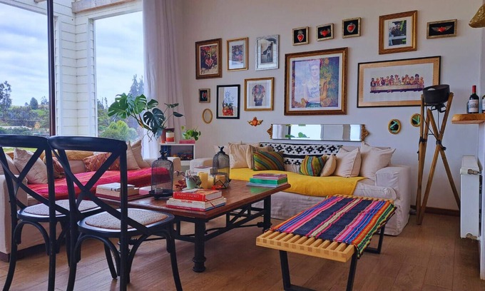 Puchuncavi Casa | Family house with jacuzzi, stove, garden and chicken coop!