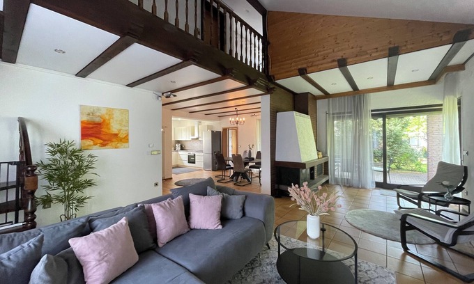 Weilerbach Casa | Family house with sauna, fenced garden