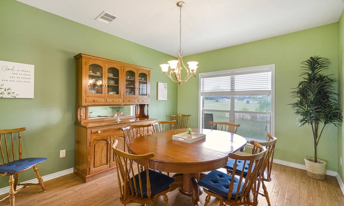 Liberty Hill Otro | Family Ranch on 14 Acres +Wiffle Ball & Disc Golf Course and Large Game Room