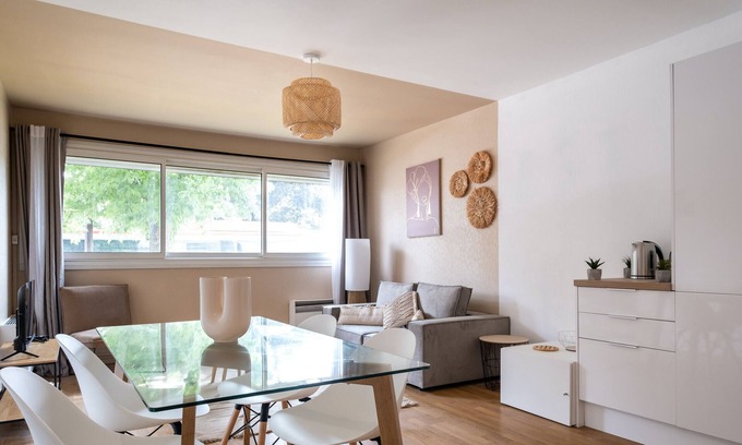 Ancely Apartamento | Family residence near park