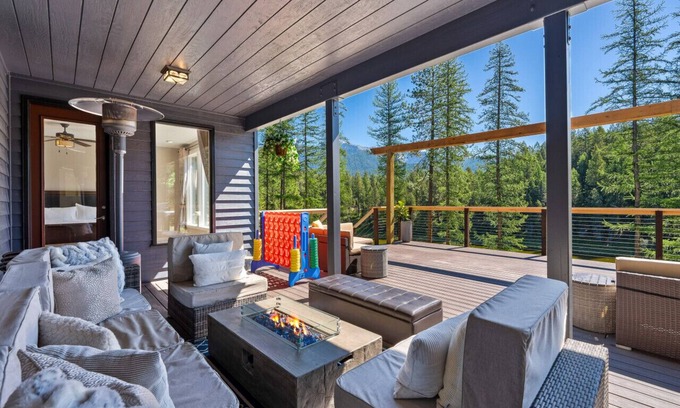 Kalispell Casa | Family Retreat w/ Fun Games and Pristine Views