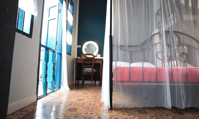 Talat Phlu Cama Y Desayuno | Habitación familiar en OLD TOWN "Talat Phlu"