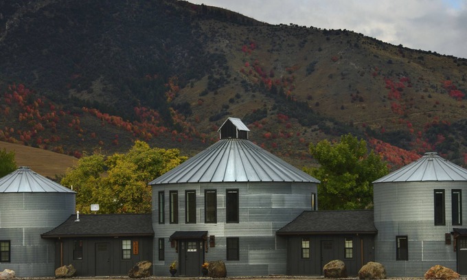 Lava Hot Springs Casa | Family size, unique stay in a grain bin minutes from Lava, golfing and swimming