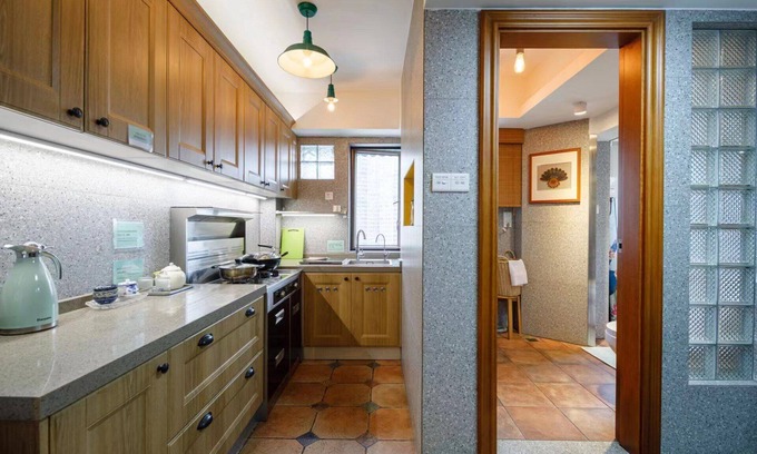 Haizhu Condominio | Family-sized Canton style home! Perfect for Canton Fair / Sun Yat-Sen University
