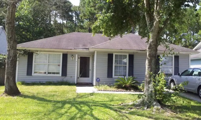 Whitemarsh Island Casa | Family-sized Home- 5 minutes to Groceries/Restaurants