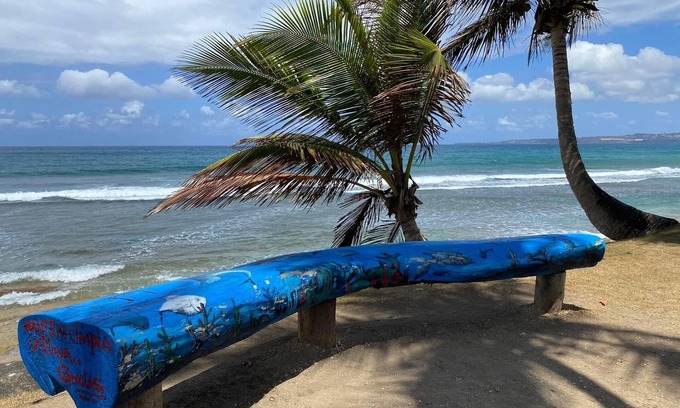 Guaniquilla Casa | Family style retreat -6 minutes tot he beach and restaurant bar strip