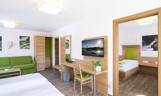Haus im Ennstal Casa | Family suite "Dachstein" B&B - Reiters Wohlfühlhotel