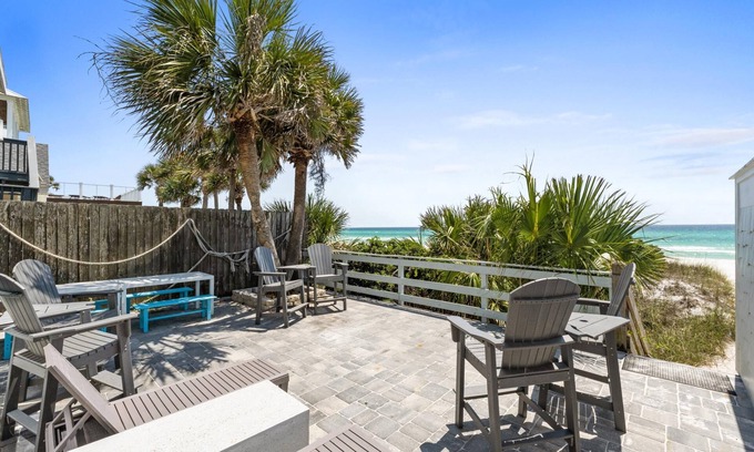 Bahama Beach Casa | Family Tides A Beach House - Beachfront - Beach House - Slps 20, Free Golf