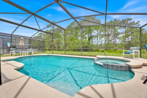 Watersong Casa | Family Villa with 6 Bedrooms Pool Spa and Game Room in Gated Resort