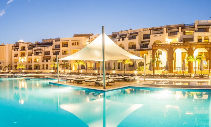 Salalah Hotel | Fanar Hotel and Residences