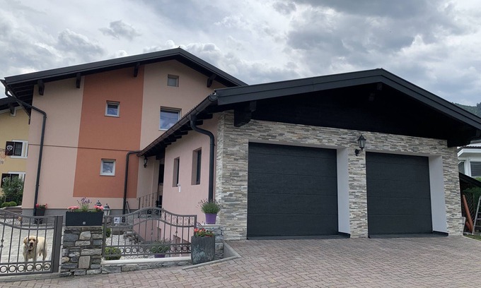 Bruck an der Grossglocknerstrasse Apartamento | Fantástico apartamento en una ubicación céntrica y tranquila.
