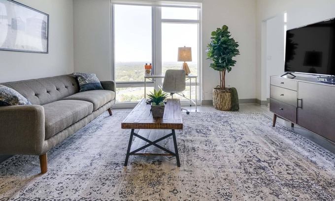 Tysons Apartamento | Fantastic 1BR in Tysons, Pool + Fitness Center