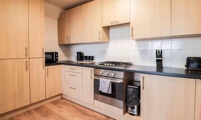 Reading Apartamento | Fantastic 2 Bed Flat - Free Parking and WIFI