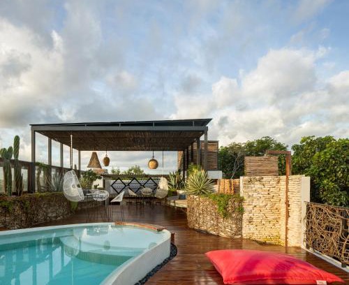 Barrio Zama Villa | Fantastic 6BR Luxury Penthouse Villa 12ppl Rooftop Pool & Bathtub