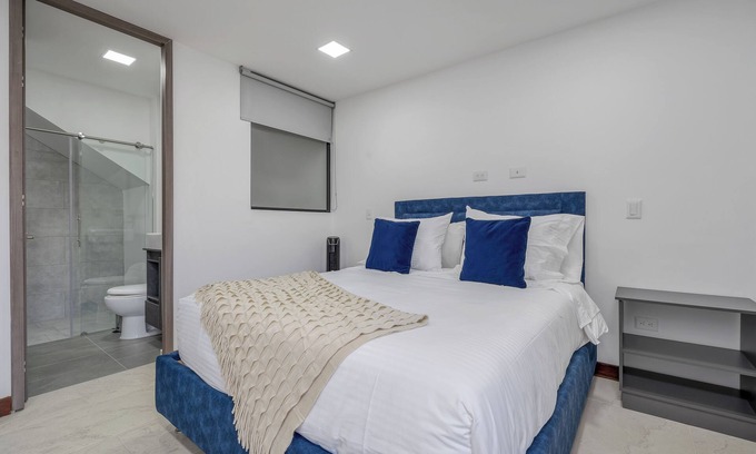 Guayabal Apartamento | Fantastic apartment with WiFi in vibrant Medellín